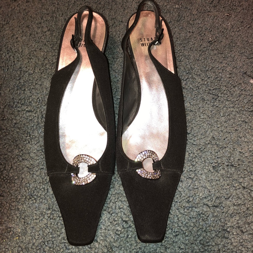 Stuart Weitzman kitten heel